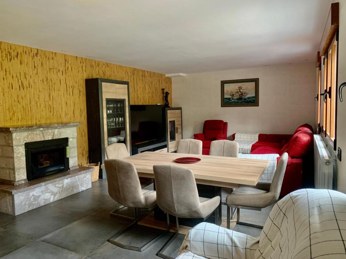 Bustiello  Casa Rural En Santa Cruz-Mieres מראה חיצוני תמונה