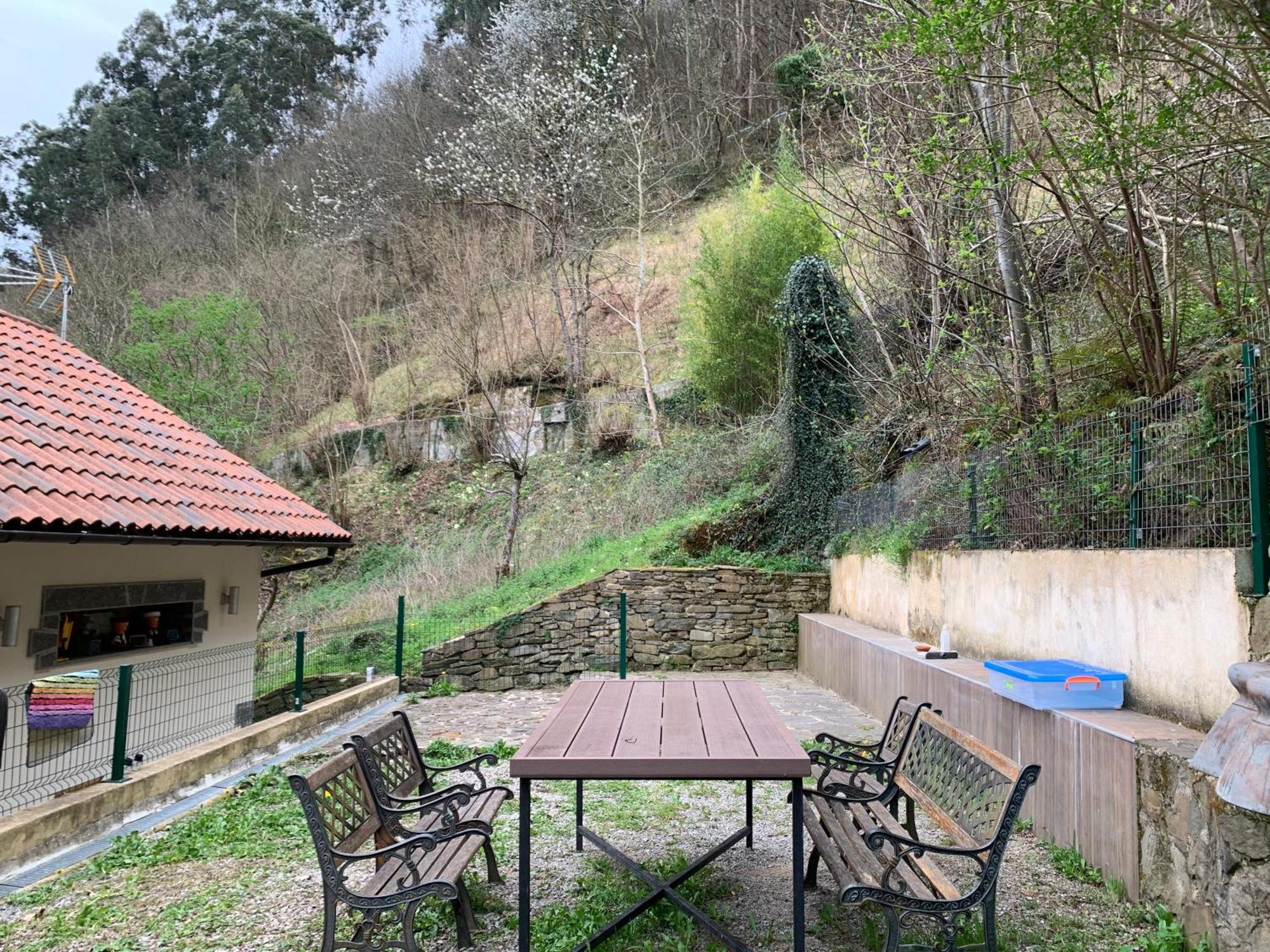 Bustiello  Casa Rural En Santa Cruz-Mieres מראה חיצוני תמונה