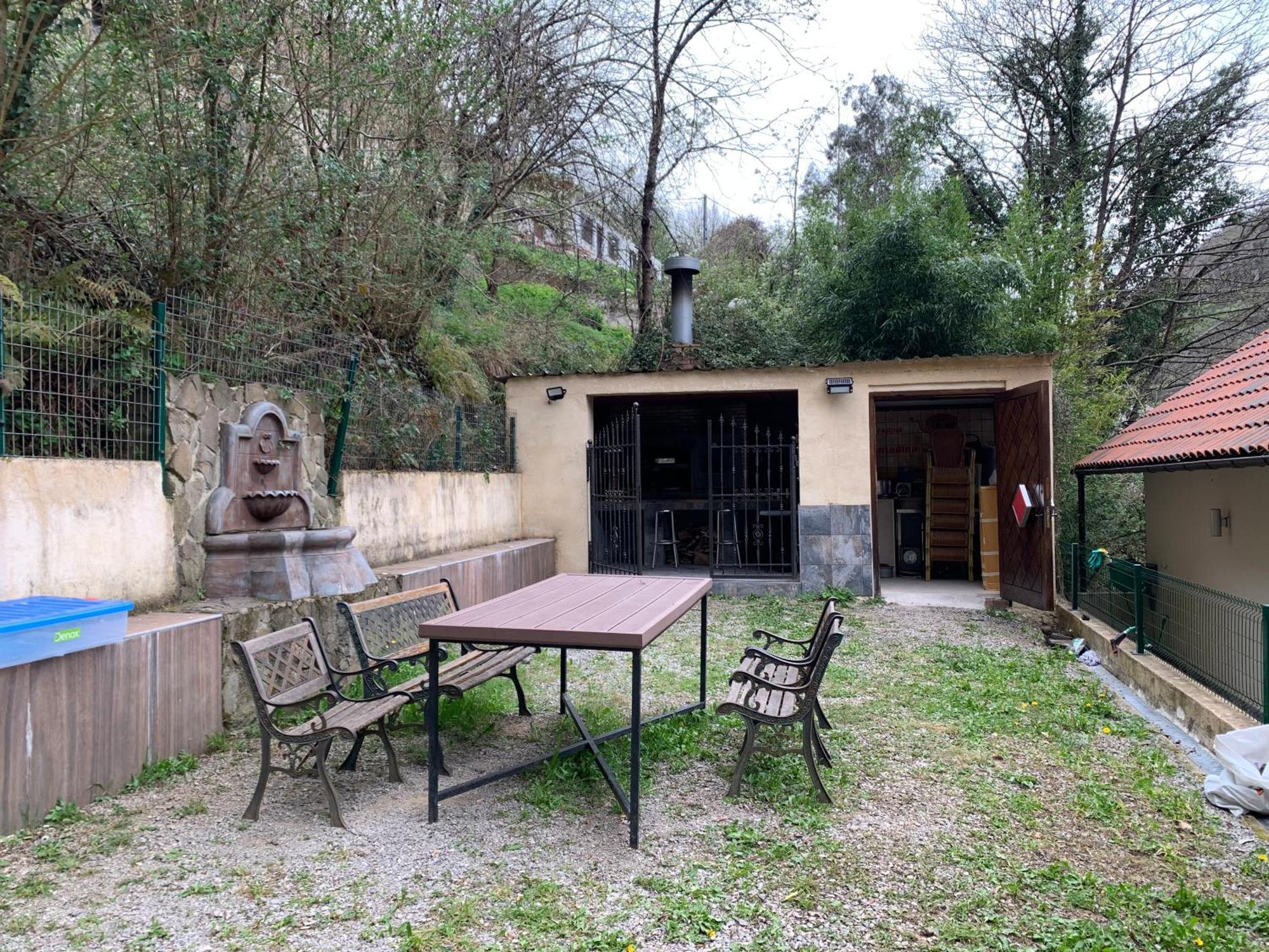 Bustiello  Casa Rural En Santa Cruz-Mieres מראה חיצוני תמונה